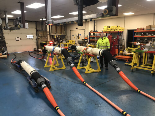 Seismometers fitted in housings